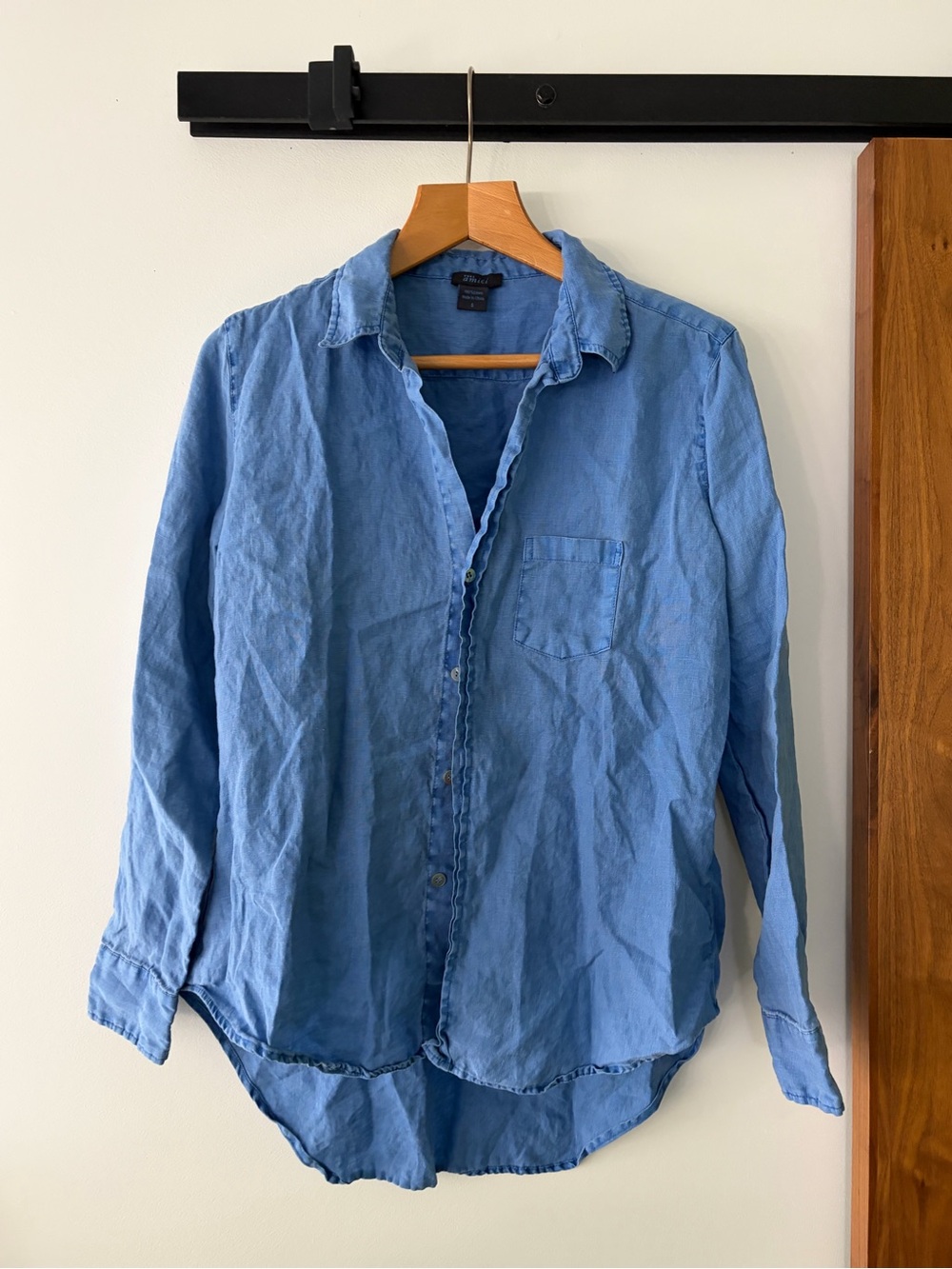 Women's 100% Linen Light Blue Button-Down Shirt - Classic Collared Top